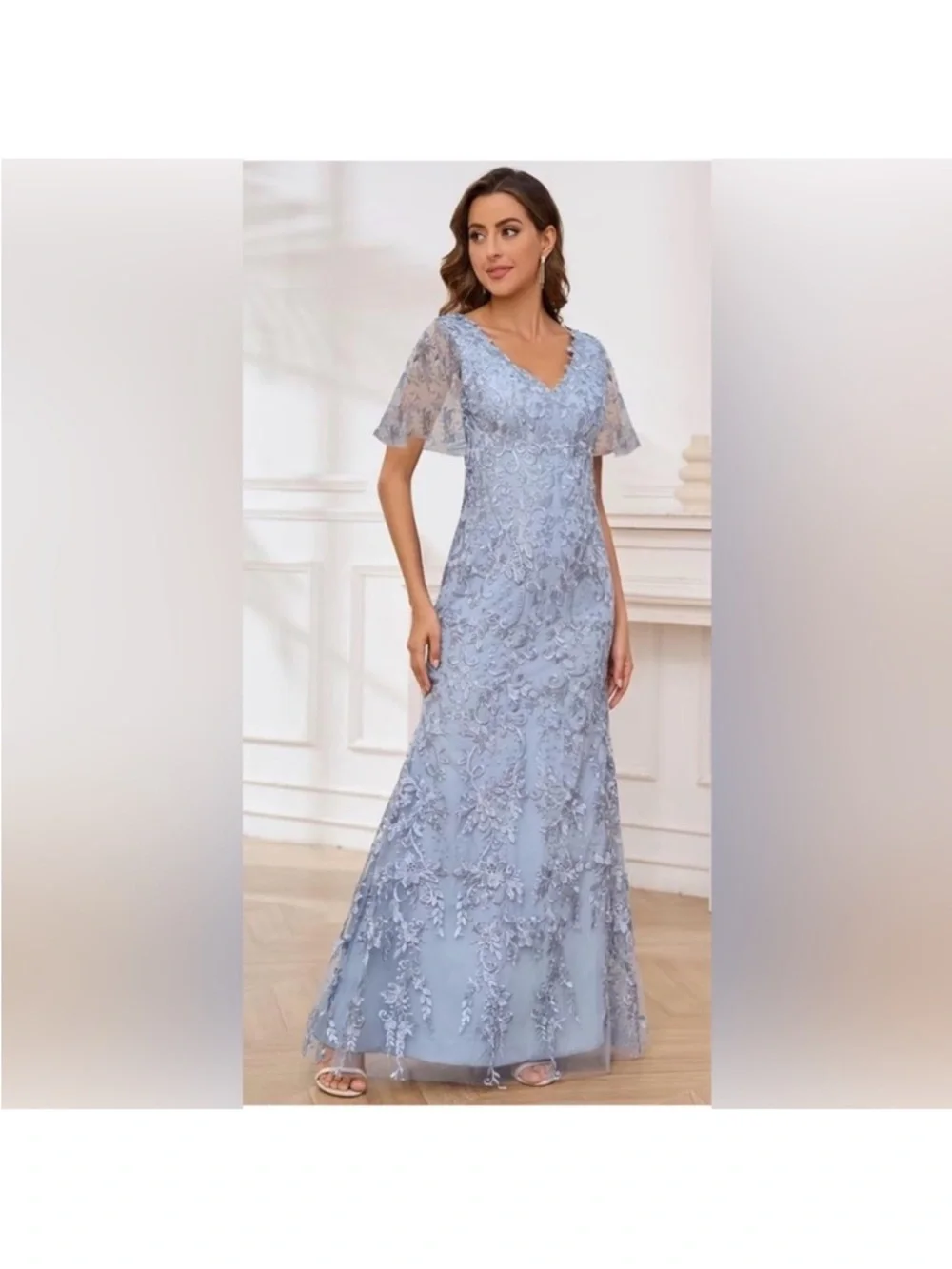 Elegant Light Blue Lace V-Neck Evening Dress “Mother of the Bride” - Picture 2 of 3